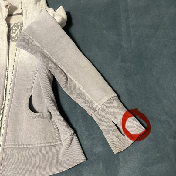 Lululemon Limiter Edition Scuba Jacket, Size: 8 - Picture 11 of 14